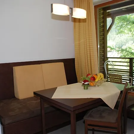 Aparthotel Apart-garni Innerwiesn 2*